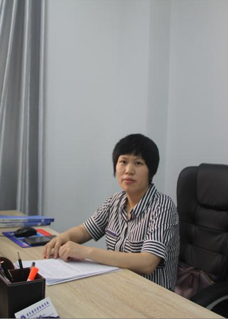 周将来律师（中共党员）